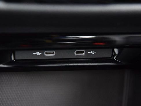 Certified 2024 Volkswagen GTI SE w/ SE Leather Seats Package image 15