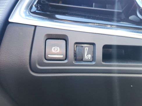 Used 2024 Cadillac XT6 Sport image 23