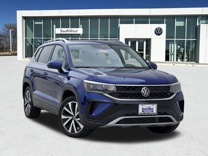 New 2024 Volkswagen Taos SE