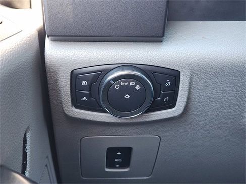 Used 2016 Ford F150 XLT w/ Equipment Group 302A Luxury image 21