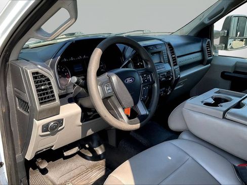 Used 2020 Ford F250 XL AWD/4WD image 17
