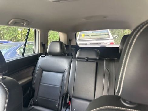 Used 2023 Volkswagen Atlas SE FWD image 19