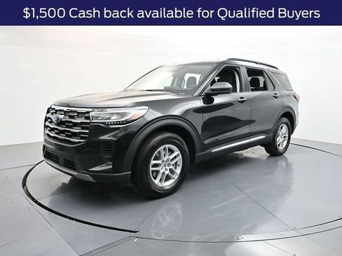 New 2025 Ford Explorer Active image 3