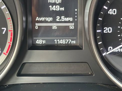 Used 2017 Hyundai Santa Fe SE image 35