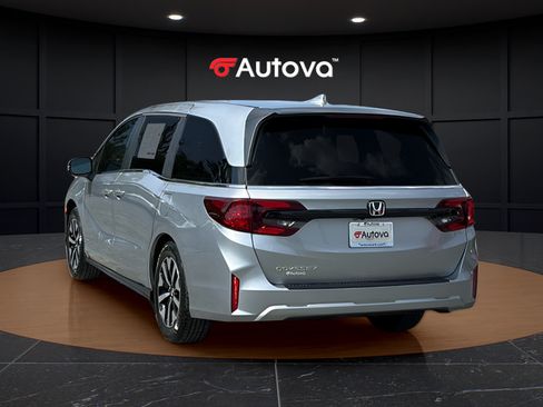 Used 2025 Honda Odyssey EX-L image 3