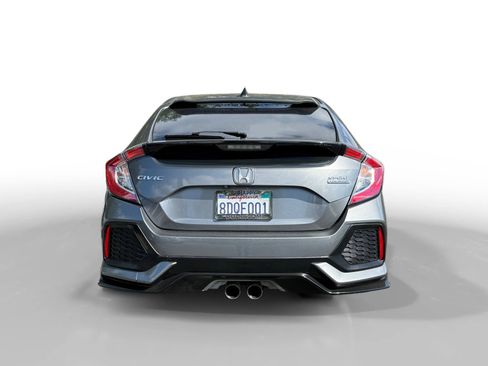 Used 2018 Honda Civic Sport Touring image 4