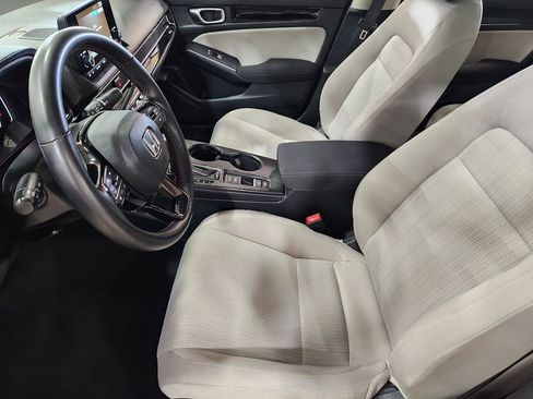 Used 2023 Honda Civic EX image 29