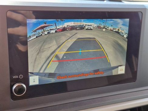 Used 2025 Toyota Tacoma SR image 13