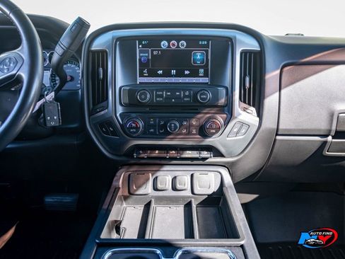 Used 2016 Chevrolet Silverado 1500 LT w/ Midnight Edition image 11