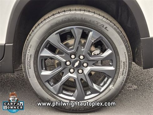 Used 2021 Chevrolet Traverse RS w/ LPO, 'HIT The Road' Package image 17