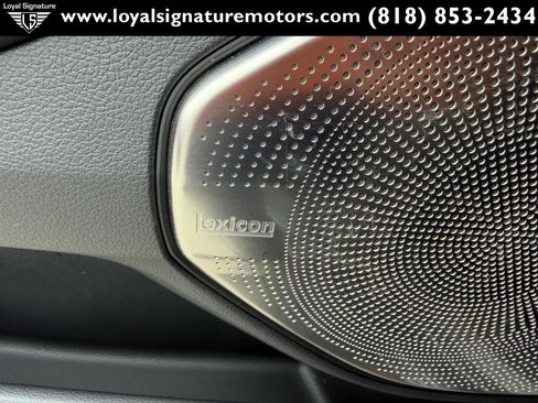 Used 2019 Genesis G90 5.0 Ultimate image 22