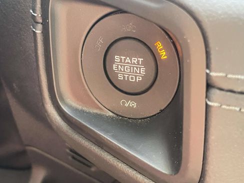 Used 2024 Jeep Gladiator Mojave w/ Convenience Group AWD/4WD image 22
