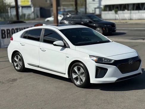 Used 2017 Hyundai Ioniq Limited w/ Limited Ultimate Package 02 image 21