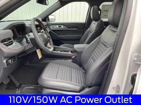 New 2026 Ford Explorer ST-Line w/ ST-Line Street Pack AWD/4WD image 9