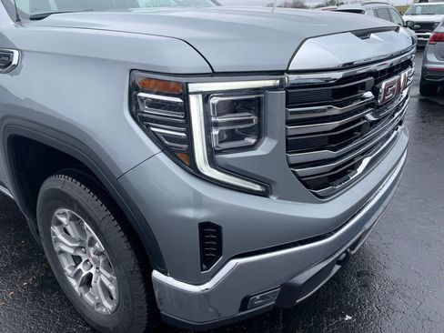 Used 2025 GMC Sierra 1500 SLT image 29