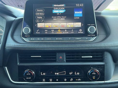 Certified 2025 Nissan Rogue SV AWD/4WD image 24