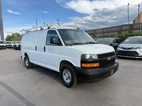 Used 2021 Chevrolet Express 2500 RWD image 9