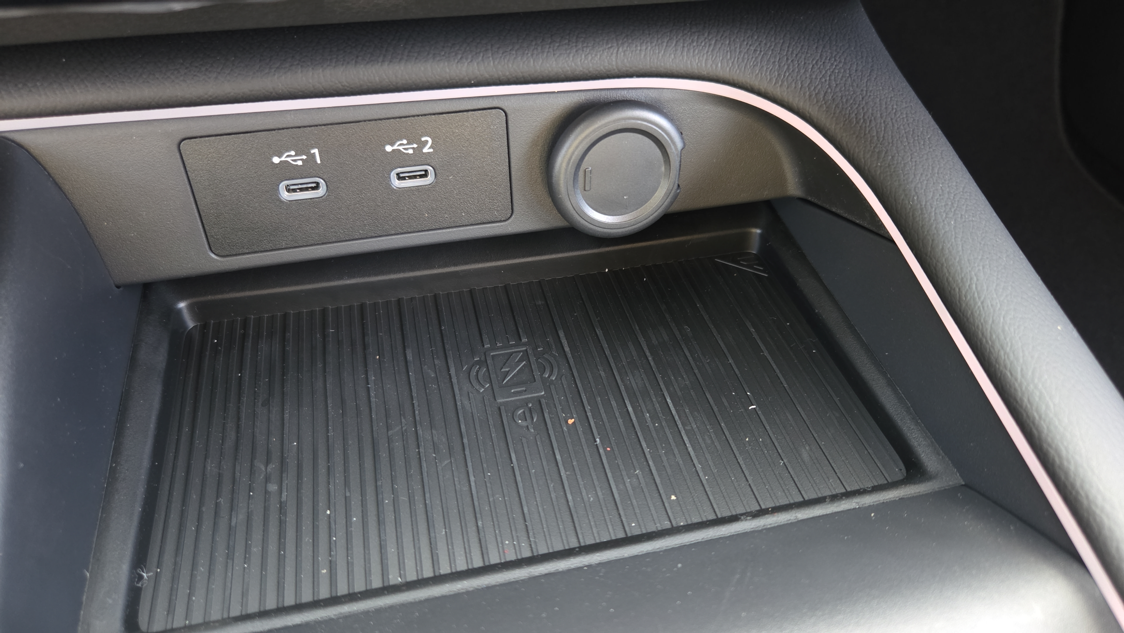 Used 2026 Nissan Sentra SR w/ Floor Mat Package FWD image 21