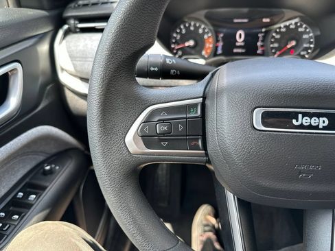 Used 2023 Jeep Compass Sport AWD/4WD image 26