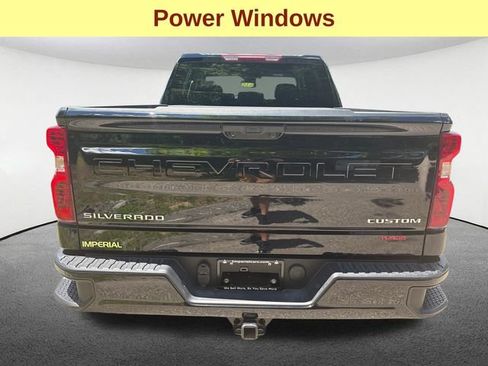 Used 2024 Chevrolet Silverado 1500 Custom AWD/4WD image 11