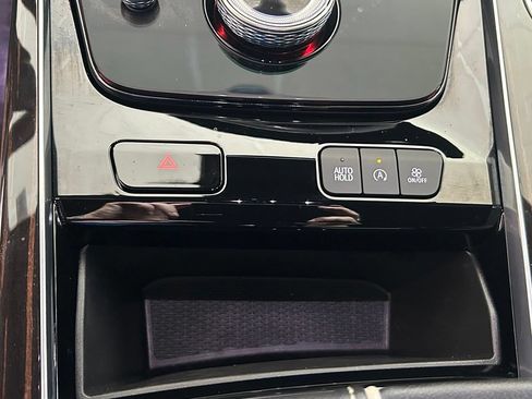 Used 2026 Cadillac Escalade 4WD image 54