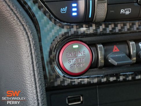 Certified 2020 Ford Mustang Shelby GT350 w/ Technology Package image 17