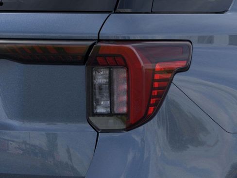 New 2026 Ford Explorer Active RWD image 16