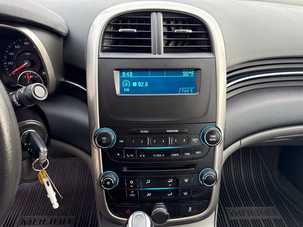 Used 2014 Chevrolet Malibu LS FWD image 19