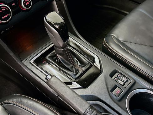 Used 2022 Subaru Crosstrek 2.5i Limited w/ Moonroof Package 2 image 25