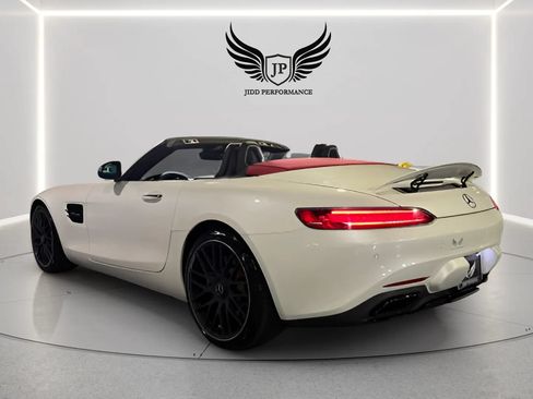 Used 2018 Mercedes-Benz AMG GT Roadster image 9