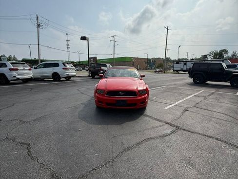 Used 2014 Ford Mustang Premium RWD image 4