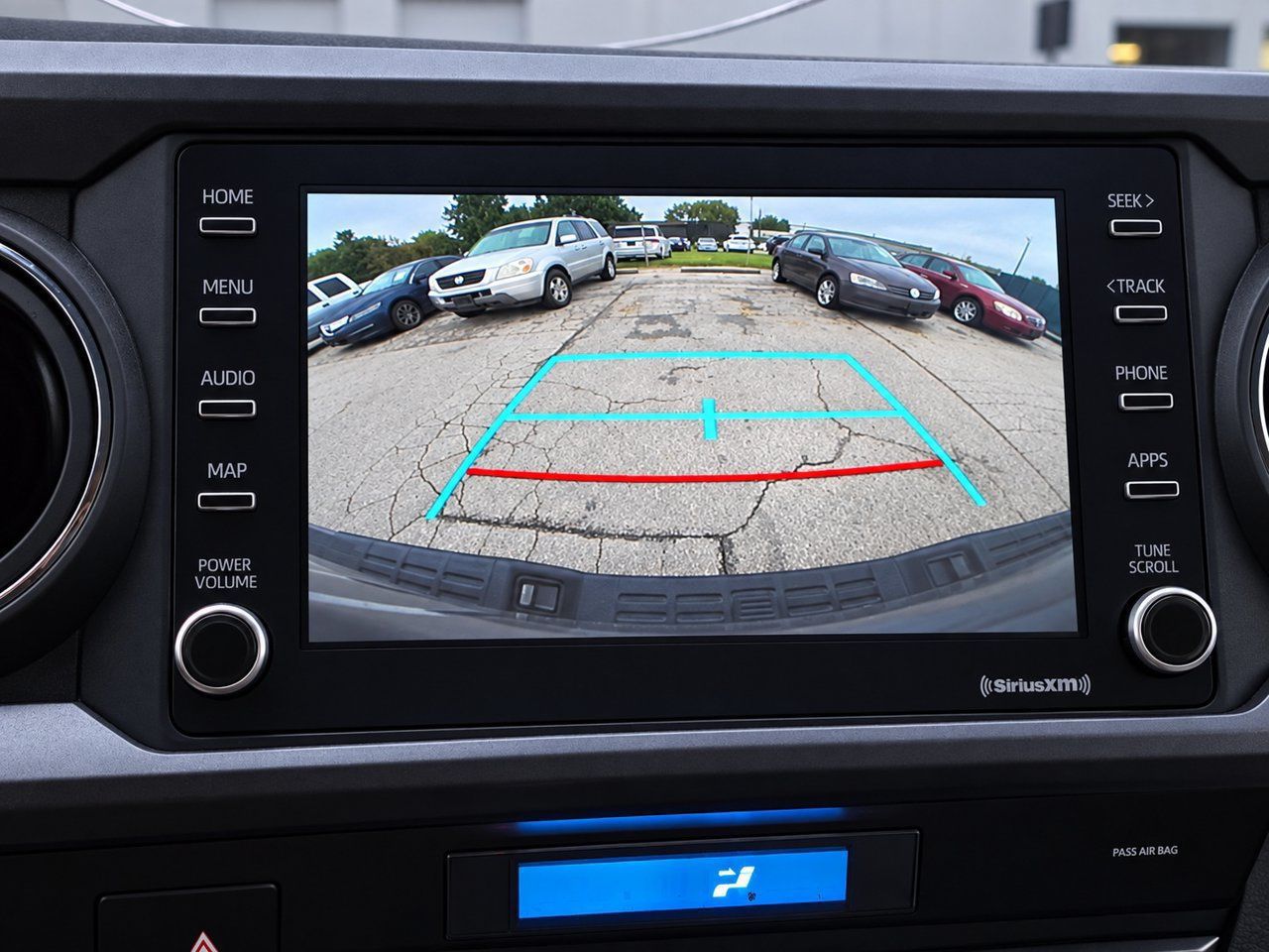 Used 2023 Toyota Tacoma SR5 AWD/4WD image 16