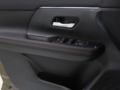 New 2026 Nissan Kicks SR w/ Interior Electronics Package image 11