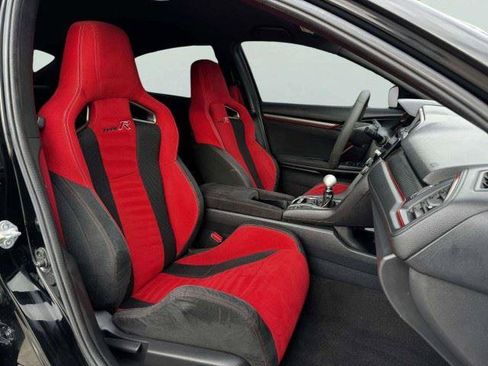 Used 2019 Honda Civic Type R image 47