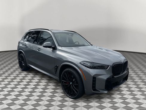 New 2026 BMW X5 sDrive40i image 3