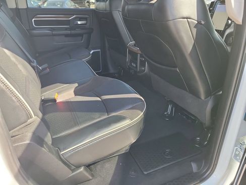 Used 2024 RAM 2500 Laramie AWD/4WD image 18