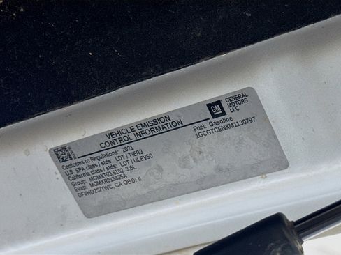 Used 2021 Chevrolet Colorado LT image 17