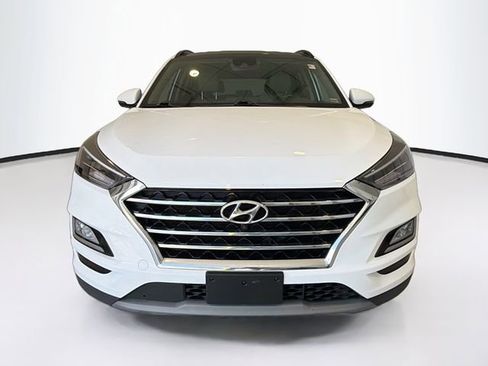 Used 2021 Hyundai Tucson Ultimate FWD image 2