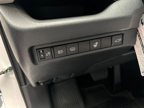 New 2025 Toyota RAV4 XLE Premium image 31