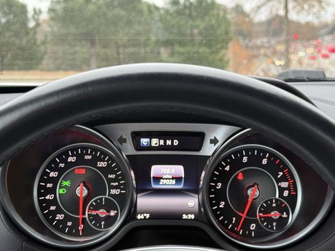 Used 2017 Mercedes-Benz SL 550 image 26