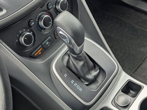 Used 2013 Ford Escape SE image 15