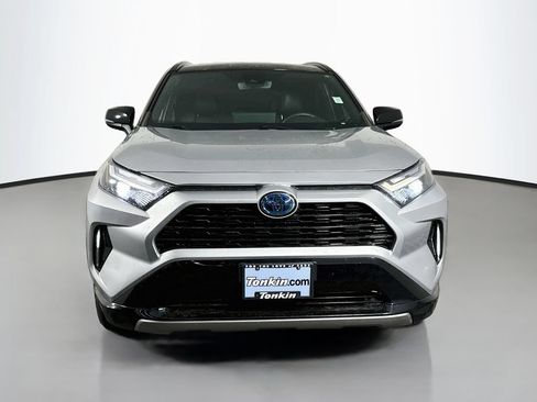 Used 2023 Toyota RAV4 XSE AWD/4WD image 3