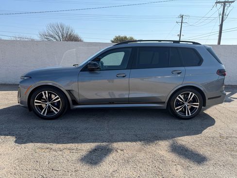 Used 2023 BMW X7 M60i w/ Executive Package image 3