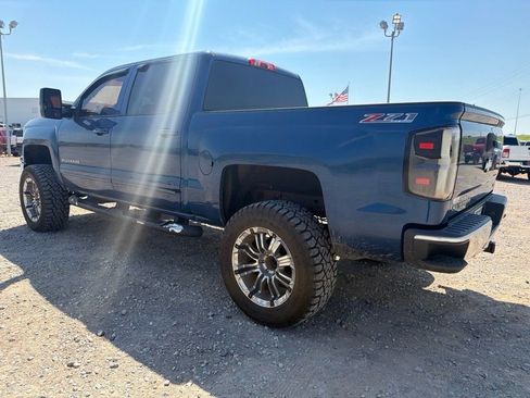 Used 2015 Chevrolet Silverado 1500 LT w/ LT Convenience Package AWD/4WD image 4