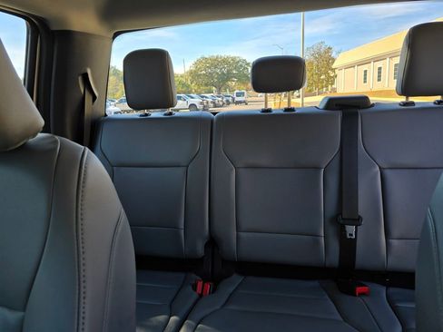 New 2024 Ford F550 4x4 SuperCab Super Duty image 37