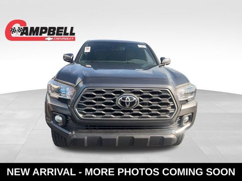 Used 2021 Toyota Tacoma TRD Off-Road AWD/4WD image 8