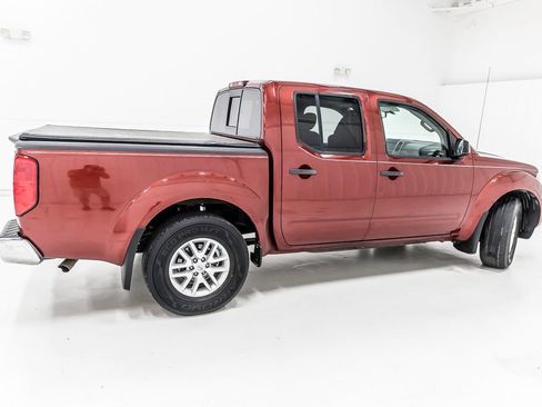 Used 2019 Nissan Frontier SV RWD image 9