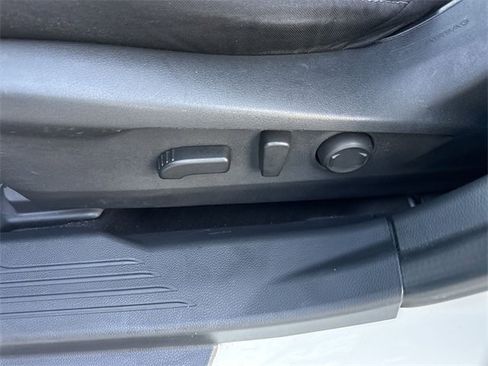 Used 2020 Subaru Outback Premium w/ Popular Package #1 image 12