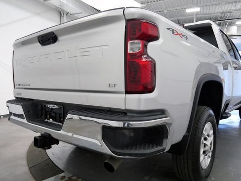 Used 2022 Chevrolet Silverado 2500 LT w/ Convenience Package AWD/4WD image 34