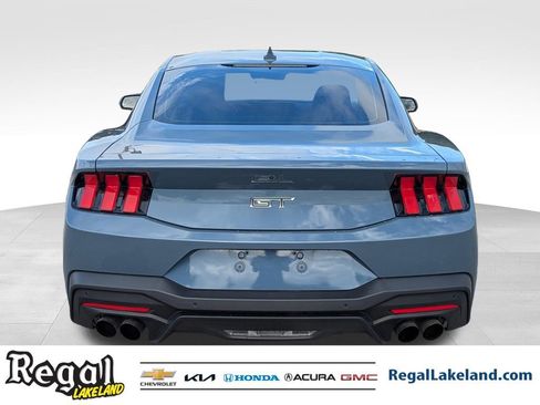 Used 2024 Ford Mustang GT Premium image 4